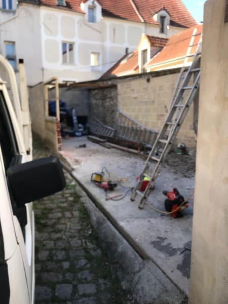 Réfection complète couverture garage en bac acier anti-goutte - Avant